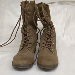Brown Lace-Up Women's Boots